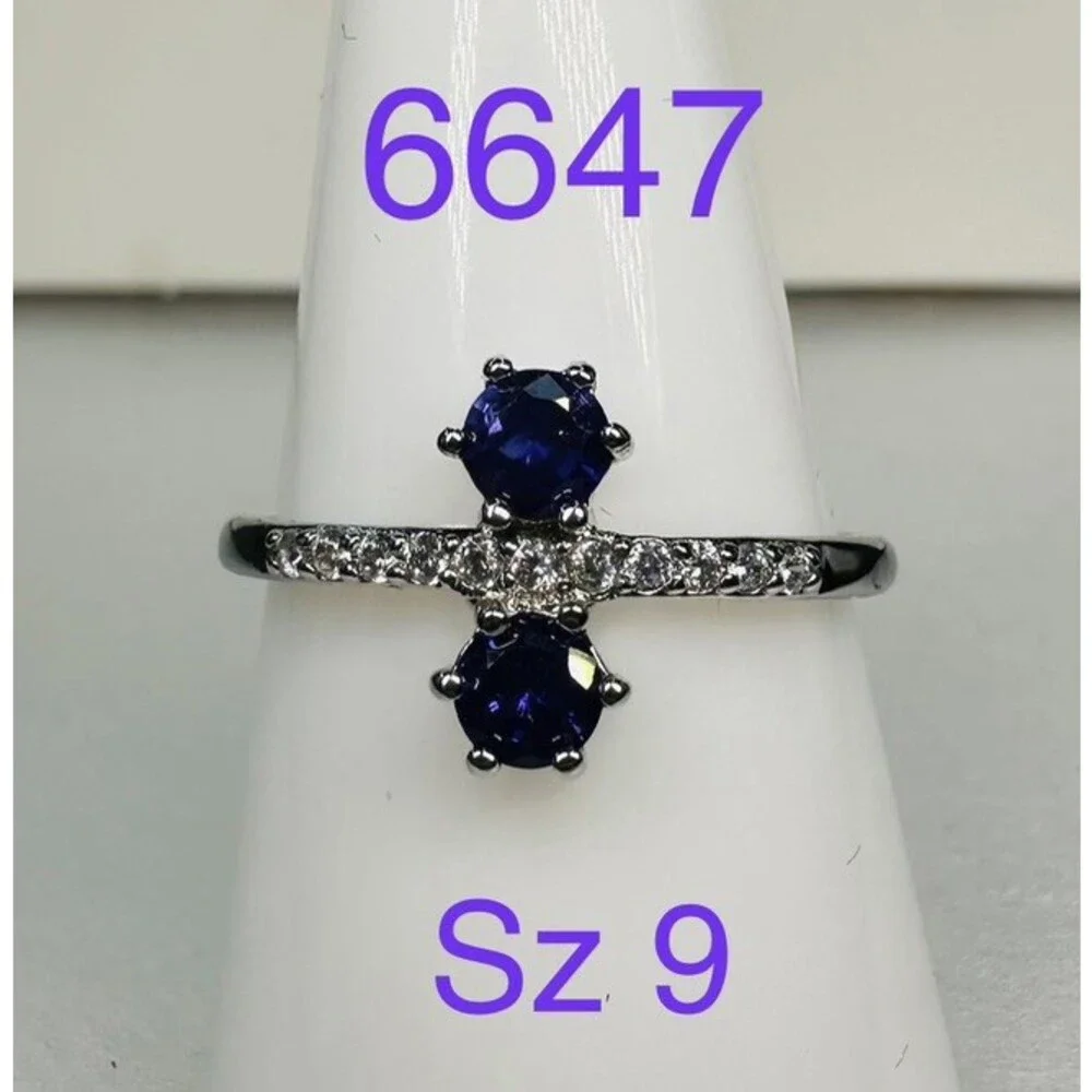 Bomb Party Purple Ring Lot 2 Size 9 Rhodium Plated CZ Statement Rings
